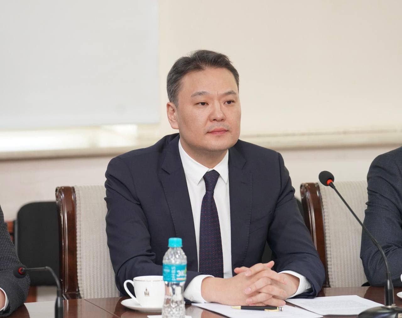 Нэр дэвшигч-2024: “Монголбанк”-ны О.Чулуунбатын алтан хүргэн Г.Түвдэндорж сонгуульд нэр дэвшинэ